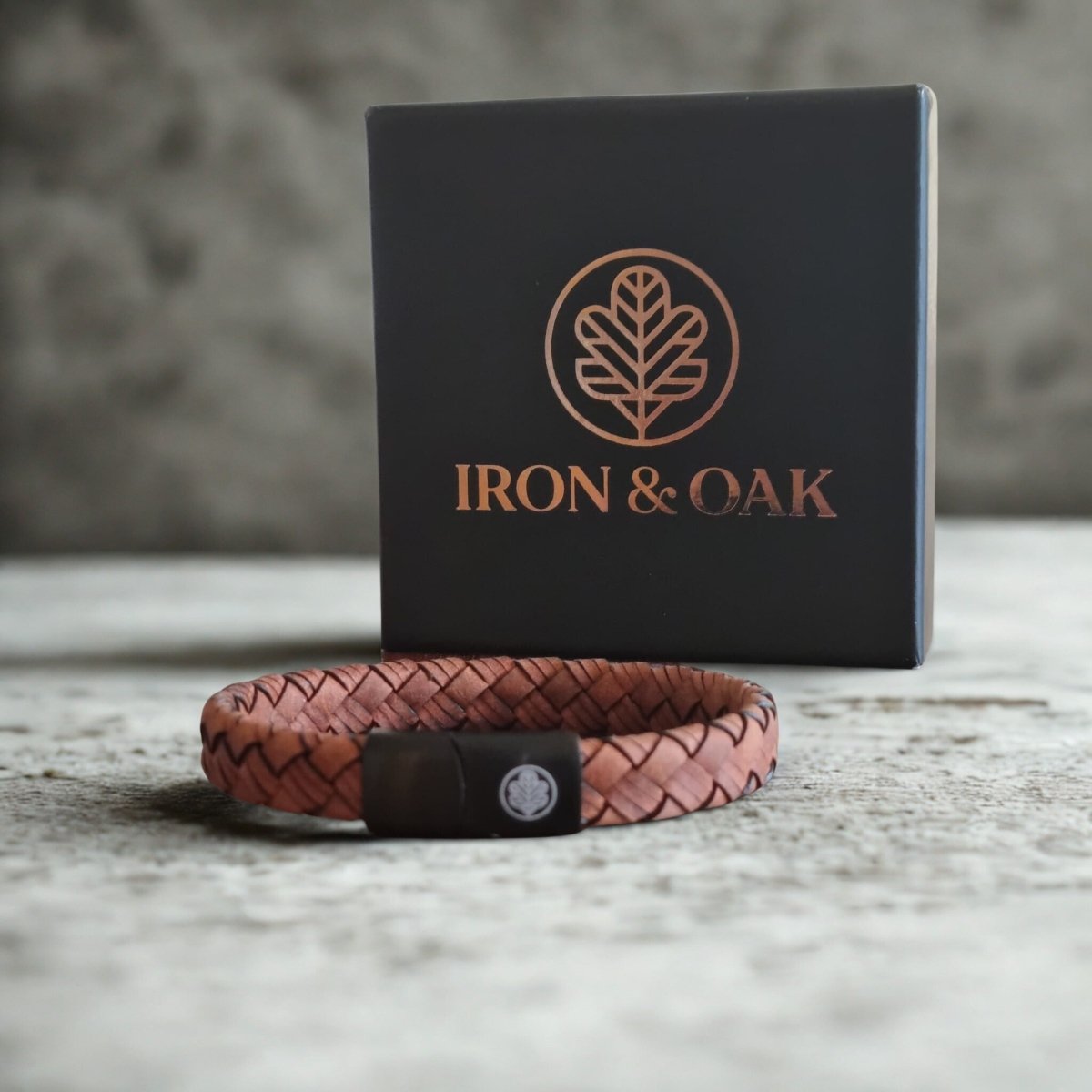 Ember & Stone Set - Iron & Oak Amsterdam