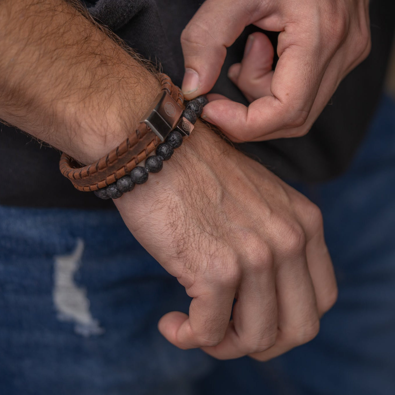 Pulsera de piedra Vulcan