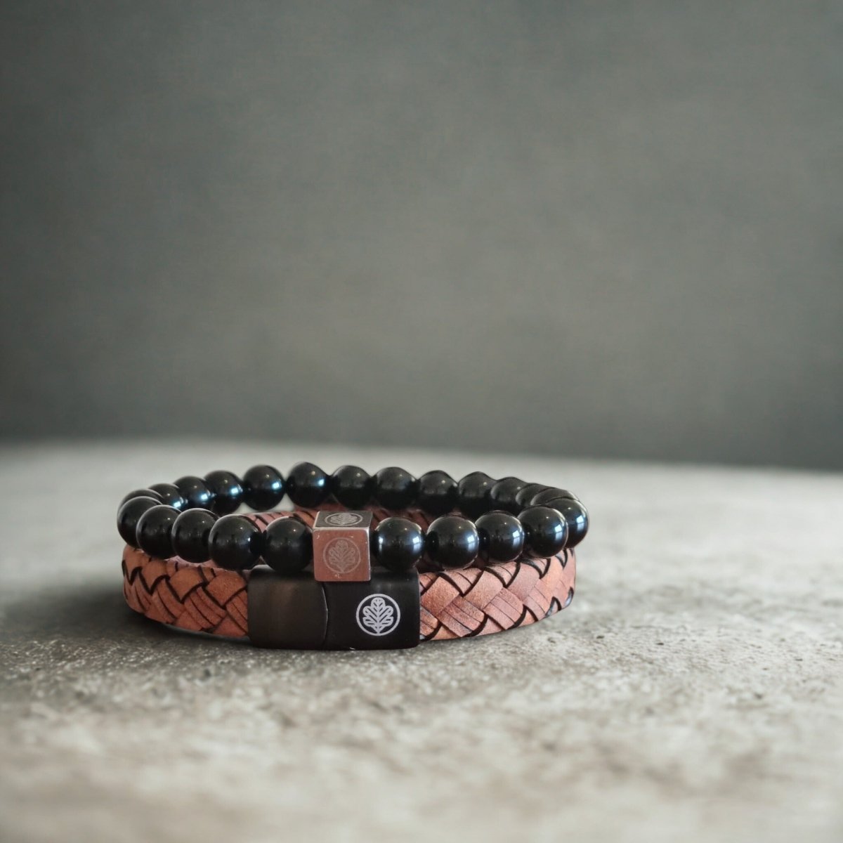 Ember & Stone Set - Iron & Oak Amsterdam