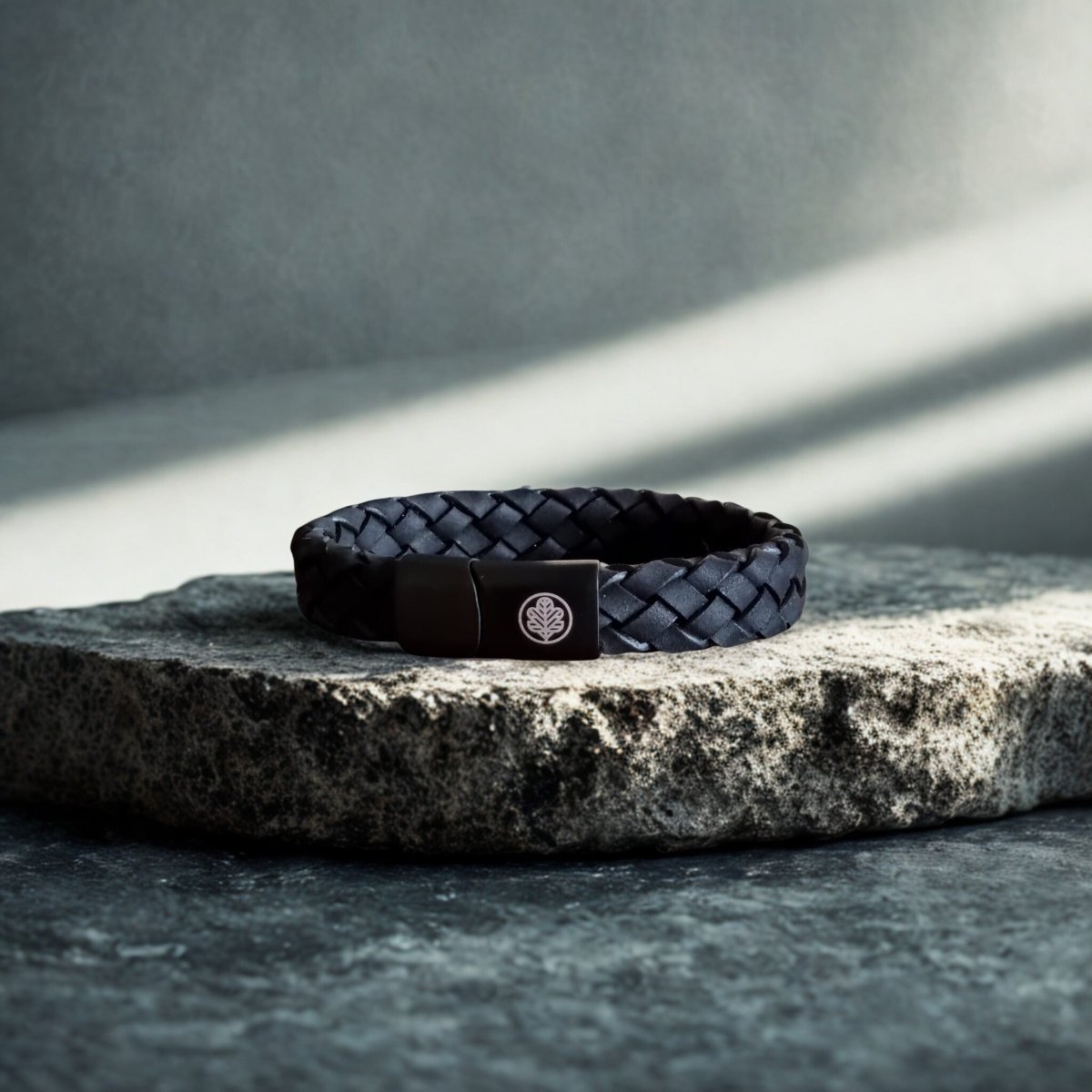 The Emberwood Set - Iron & Oak Amsterdam